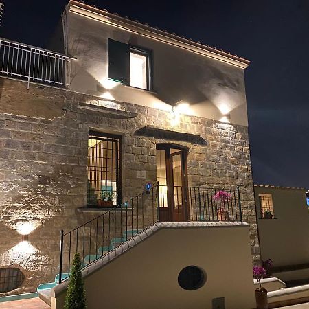 Casa Fifina Rooms Sant'Egidio del Monte Albino 外观 照片