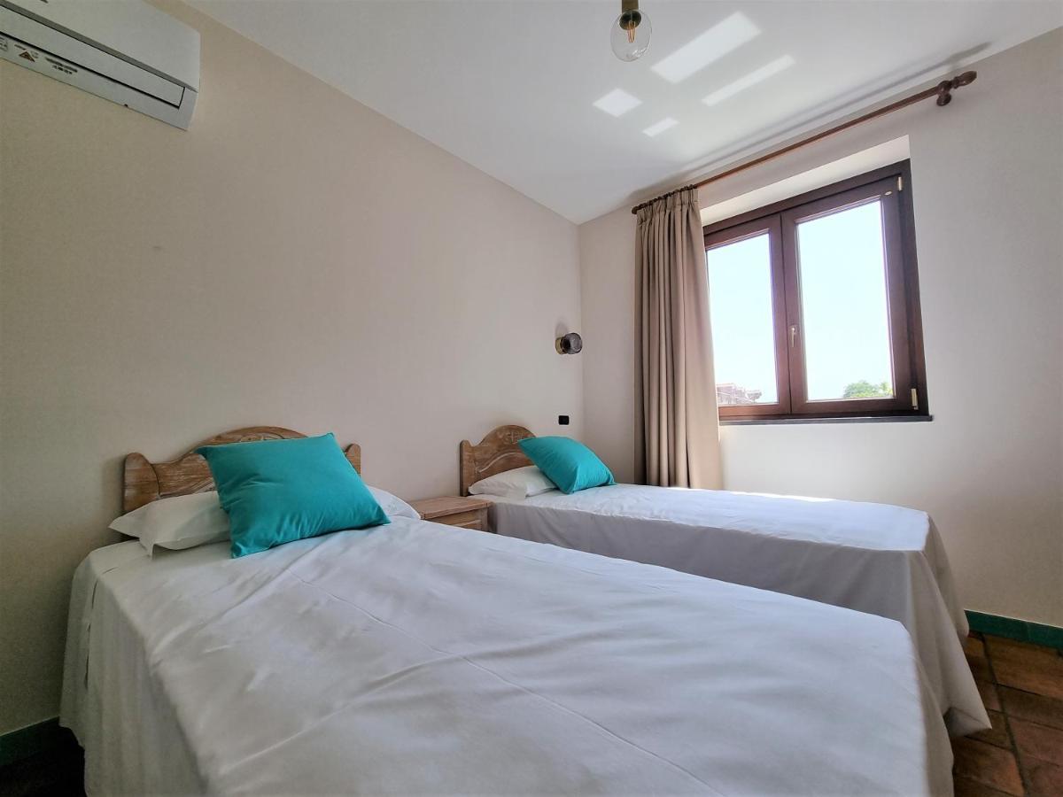 Casa Fifina Rooms Sant'Egidio del Monte Albino 外观 照片
