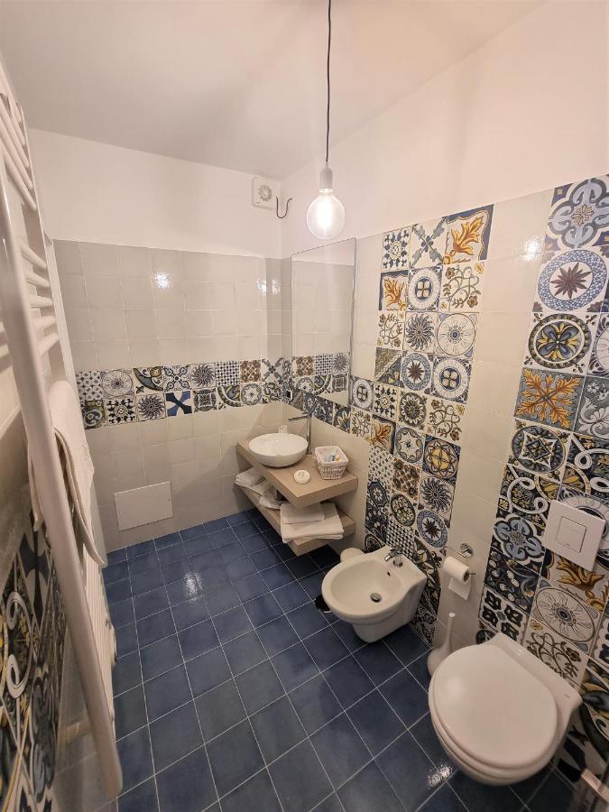Casa Fifina Rooms Sant'Egidio del Monte Albino 外观 照片