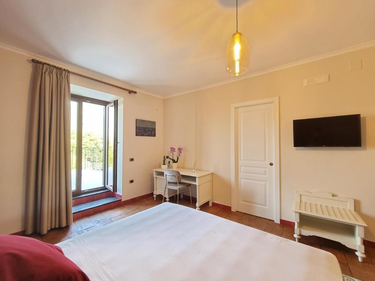 Casa Fifina Rooms Sant'Egidio del Monte Albino 外观 照片